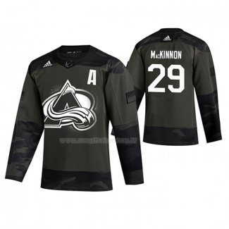 Maglia Hockey Colorado Avalanche Nathan Mackinnon 2019 Veterans Day Camuffamento