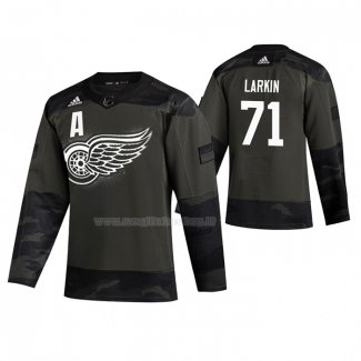 Maglia Hockey Detroit Red Wings Dylan Larkin 2019 Veterans Day Camuffamento